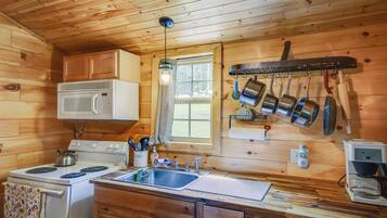 Apartment (0 Bedroom) | Interior