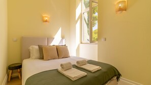 2 soverom, strykejern/-brett, wi-fi (inkludert) og sengetøy