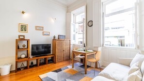 Fernseher