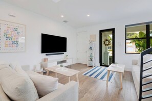 Smart TV, videogames, aparelho de som