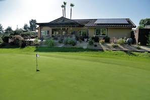 Exterior - Cottage On The Greens - Stunning Golf Course Views (Poway)