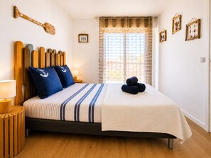 1 bedroom, iron/ironing board, travel cot, free WiFi