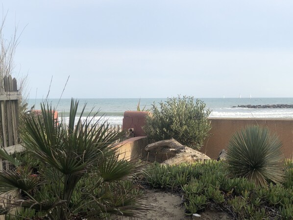 ビーチ、ビーチタオル