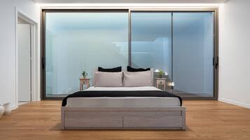 Signature Apartment | 3 bedrooms, Egyptian cotton sheets, premium bedding, pillow-top beds