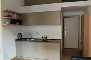 Microwave, oven, stovetop, dishwasher - Goldoni77. (Milano)