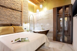 2 soverom, strykejern/-brett, wi-fi og sengetøy