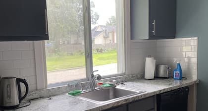 Pontiac House for a short term rent