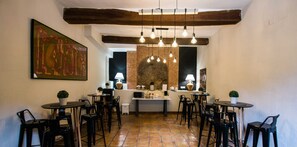 Lobby sitting area - Posada del Huécar (Cuenca)