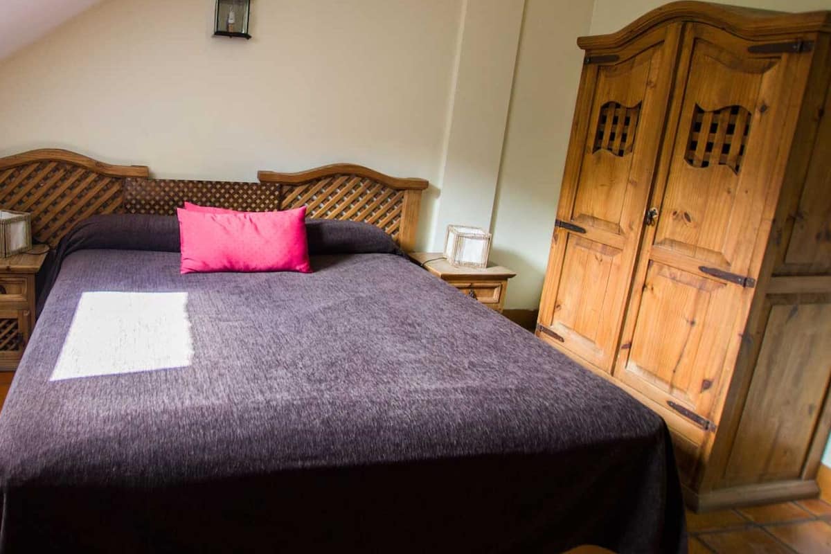 Superior-Doppelzimmer (206) | 1 Schlafzimmer, Babybetten, kostenloses WLAN, Bettwäsche