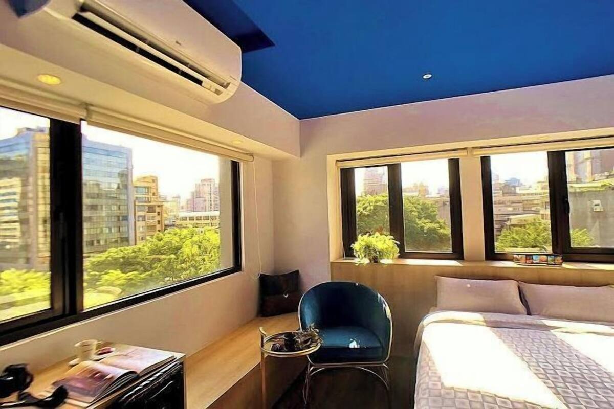 Phòng cách âm, truy cập Internet không dây miễn phí, bộ trải giường