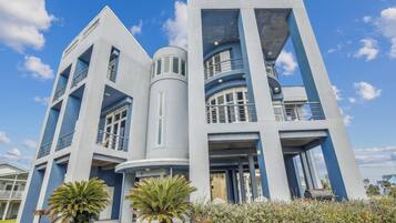 Hus (4 Bedrooms) | Boendets fasad