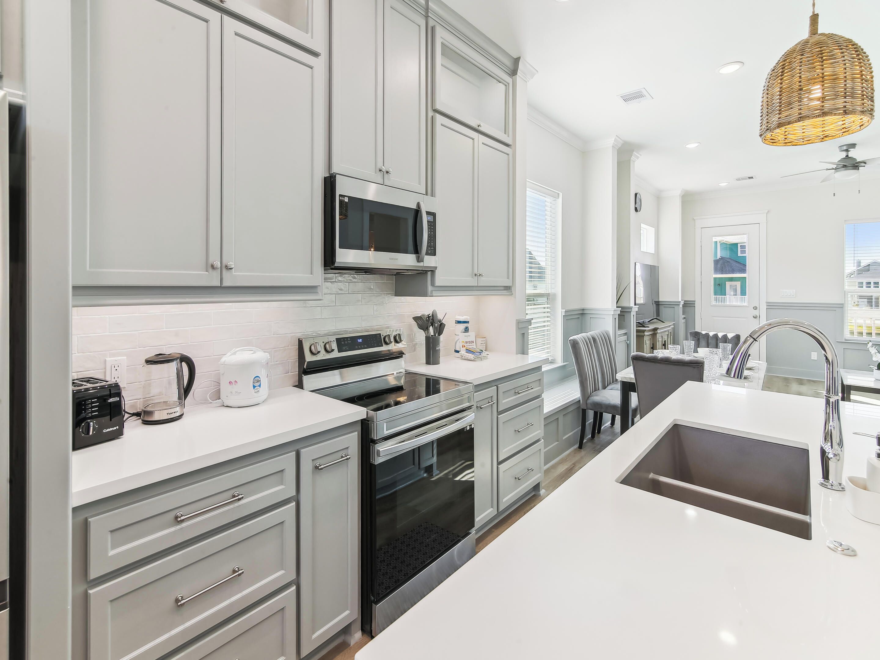 House (3 Bedrooms) | Property amenity
