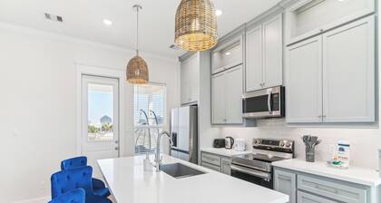 Sandy Smiles by Ryson Vacation Rentals