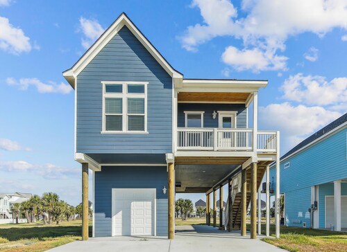 Sandy Smiles by Ryson Vacation Rentals