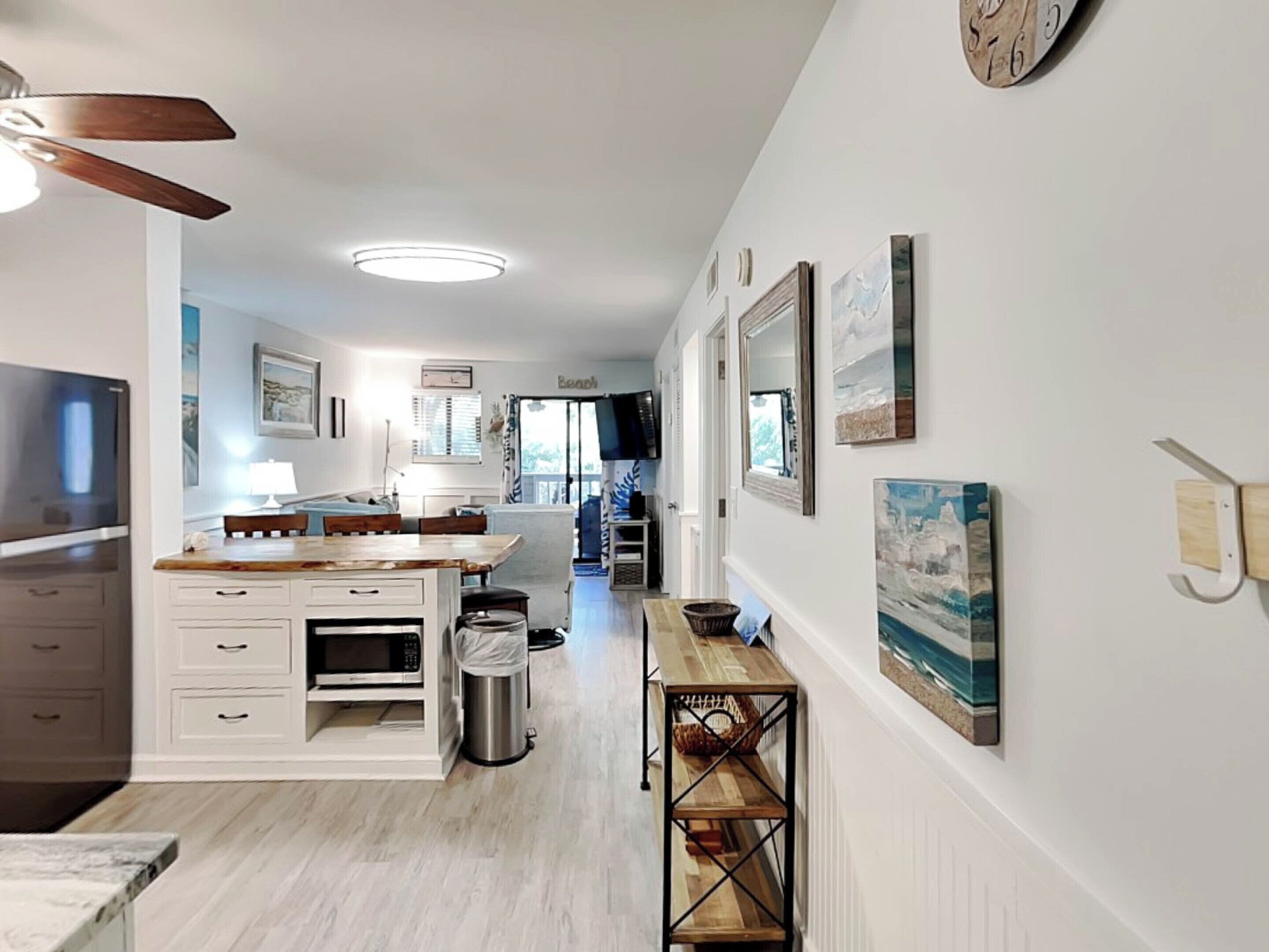 Condo (2 Bedrooms) | Property amenity