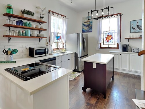 Sea Turtle Cove by Ryson Vacation Rentals