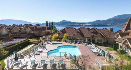 Sunset Waterfont Resort 12. Luxury Lakeside, stunning 3 bed/2bath Kelowna Condo.