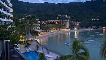 Piscine extérieure, piscine chauffée