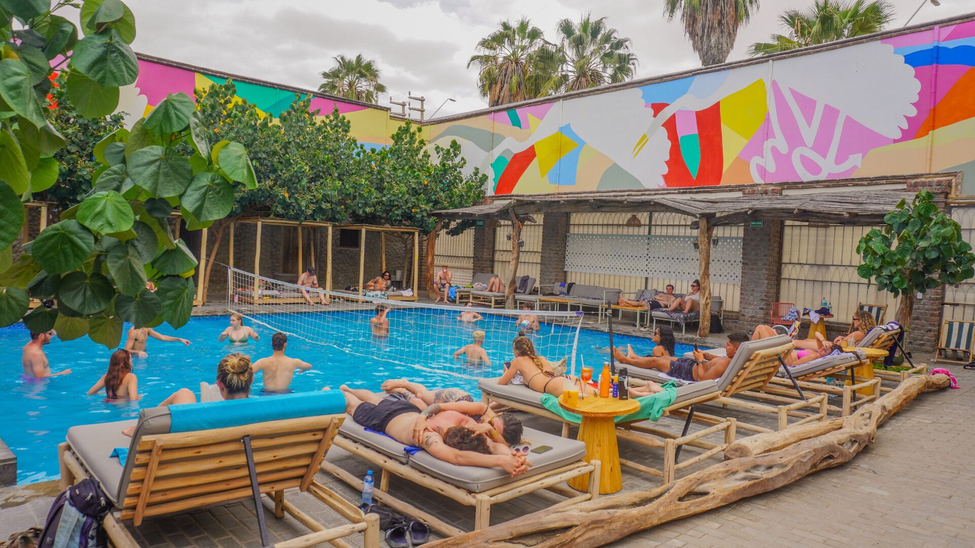 Outdoor pool, pool loungers