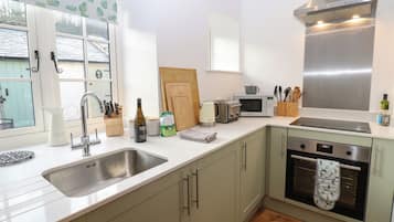 Casa de campo | Cozinha privada | Geladeira, chaleira elétrica, torradeira