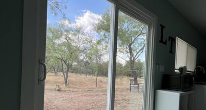 Lilâ Toddy @ Dry Creek - 20 Acres to Yourself!