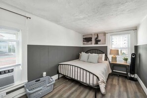 2 Schlafzimmer, Bügeleisen/Bügelbrett, Reisekinderbett, WLAN