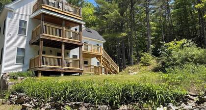 Alpine Suite - Walk to Lake Sunapee and Restaurants