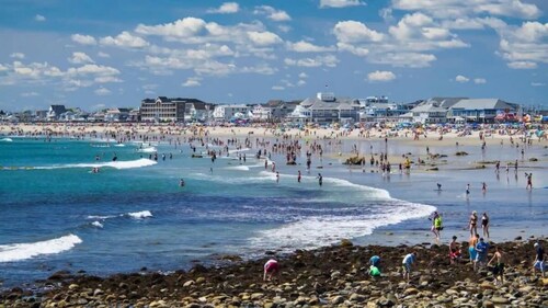 Shark Bait - Cozy Coastal Escape Near Hampton Beach!