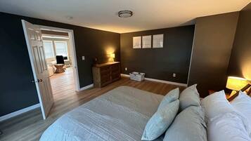 2 bedrooms, iron/ironing board, travel cot, WiFi