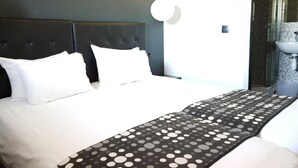 Classic Room | 1 bedroom, WiFi (free) - Brit Hotel Baillet (Baillet-en-France)