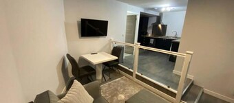 Modern Apartment - Wick Harbour