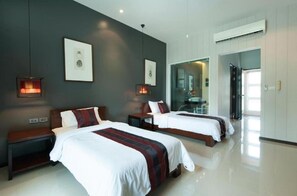 3 chambres, fer et planche à repasser, Wi-Fi gratuit, draps fournis