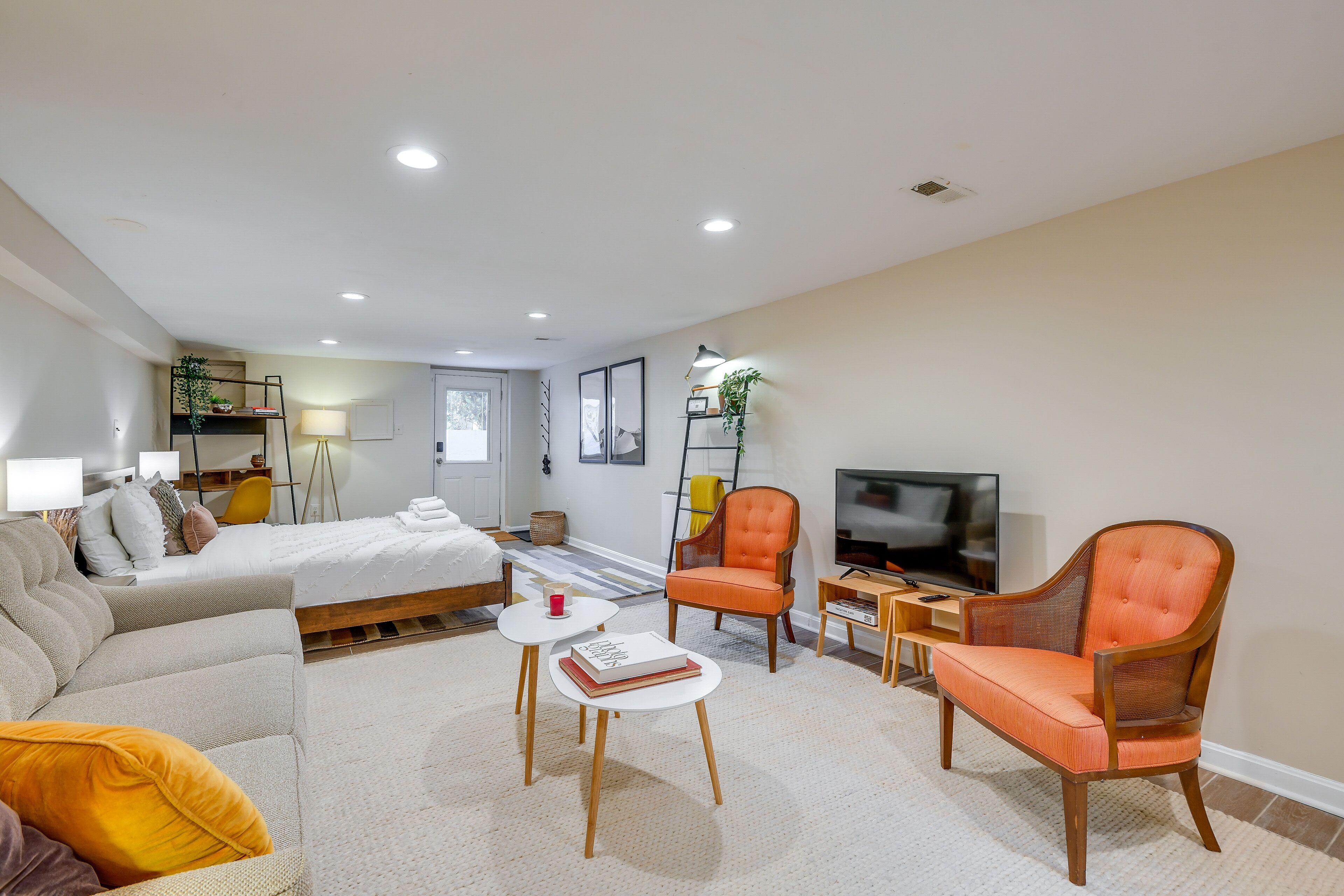 WFH-Friendly Studio in DC Near Howard University!