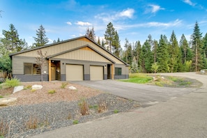 Exterior - 1 Mi to Payette Lake & Town: McCall Getaway! (McCall)
