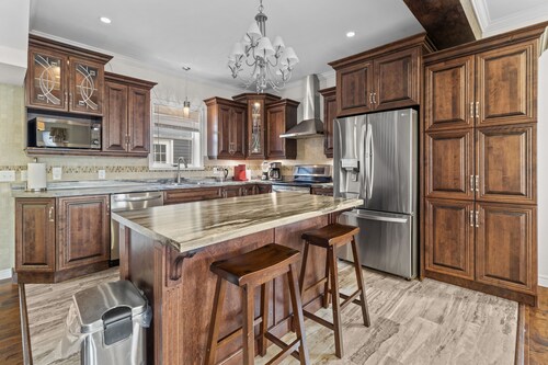 The Battery Harbour Home, Ocean&City View,Parking