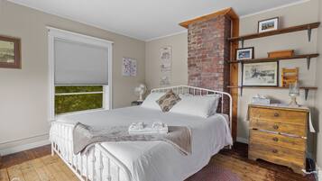 3 chambres, fer et planche à repasser, lit parapluie, Wi-Fi gratuit