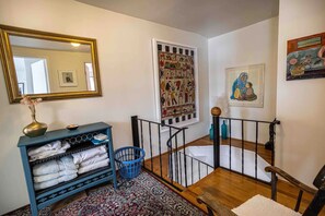 Interior - Iconic Battery Cottage Signal Hill Sea&City Views (St. John's)