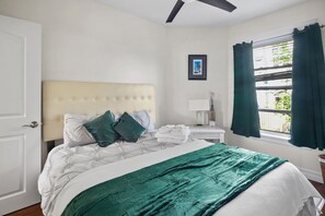 3 bedrooms, desk, iron/ironing board, free WiFi