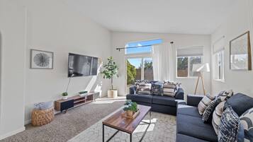 House | 3 bedrooms, Internet