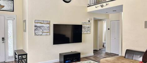 House, Accessible | 4 bedrooms, desk, Internet