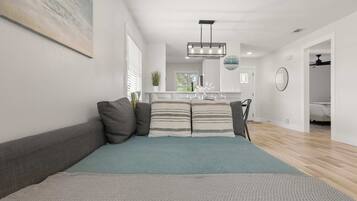 House | 2 bilik tidur, Internet