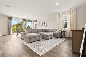 House | 3 bedrooms, Internet - Florida Retreat Home w Fast-wifi Patio King Bed (Bradenton)