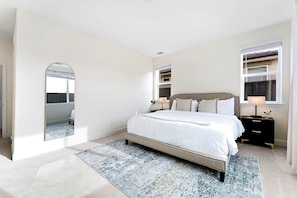 House | 4 bedrooms, Internet