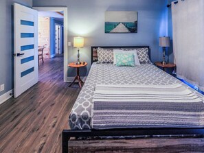 5 多间卧室、熨 斗/熨衣板、免费 WiFi、床单