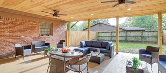 Spacious Little Rock Home w/ Patio - 9 Mi to Dtwn!
