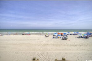 Aan het strand