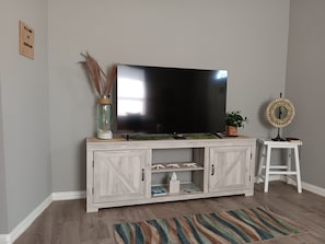 Smart TV - Island Retreat (Galveston)