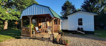 Newly transformed farm cottage off the beaten path!