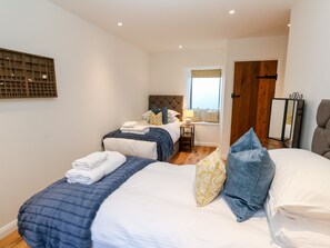 2 soverom, individuelt dekorert og individuelt innredet