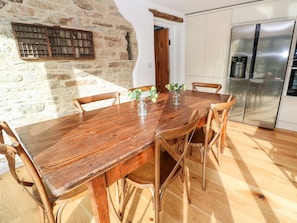 Cottage | Interior